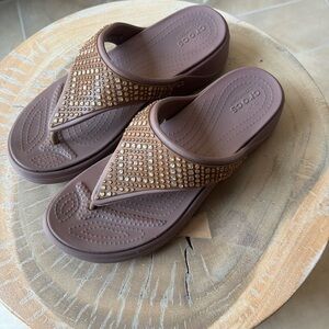 Crocs Women Monterey Shimmer Wedge Flip, (genuine Crocs) size 7